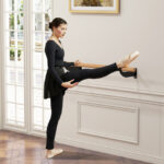4 Feet Wall-Mounted Ballet Barre for Yoga-Black - Color: Black - Image 2